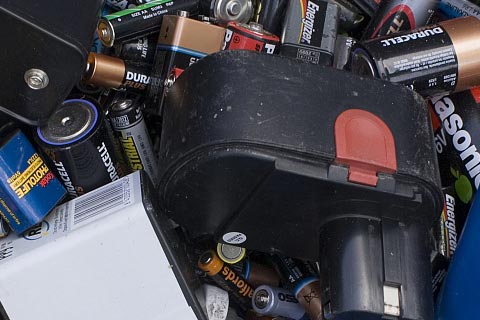 衡水锂电池多少钱一斤回收|上门回收圣润电池